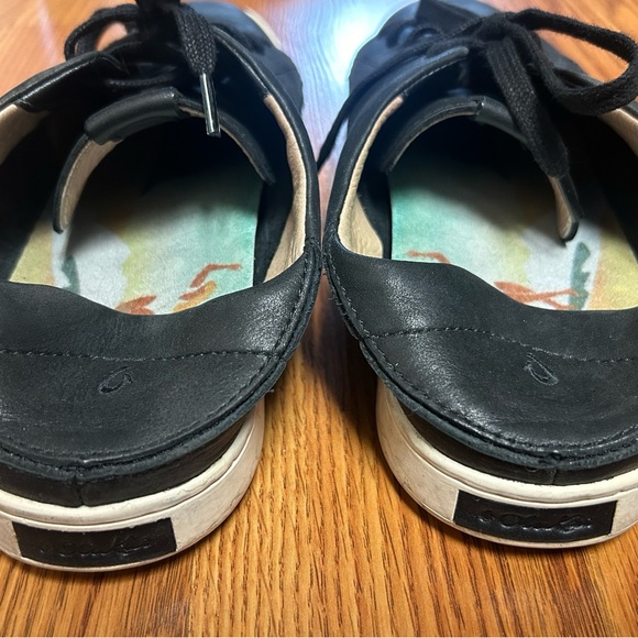 OluKai Black Leather Sneaker Size 10 - Picture 4 of 7
